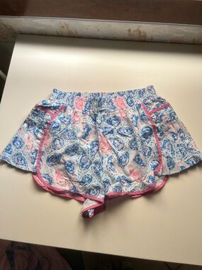 NWT Simply Southern Pink and Blue Oyster Print Pleated Shorts